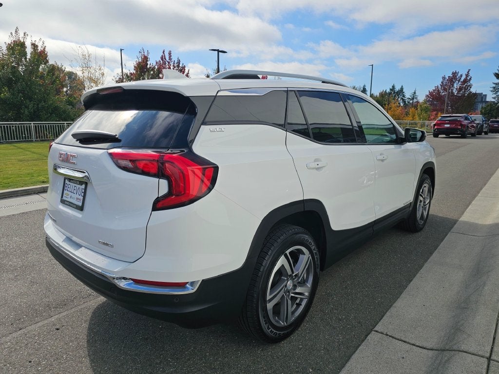 2021 GMC Terrain SLT
