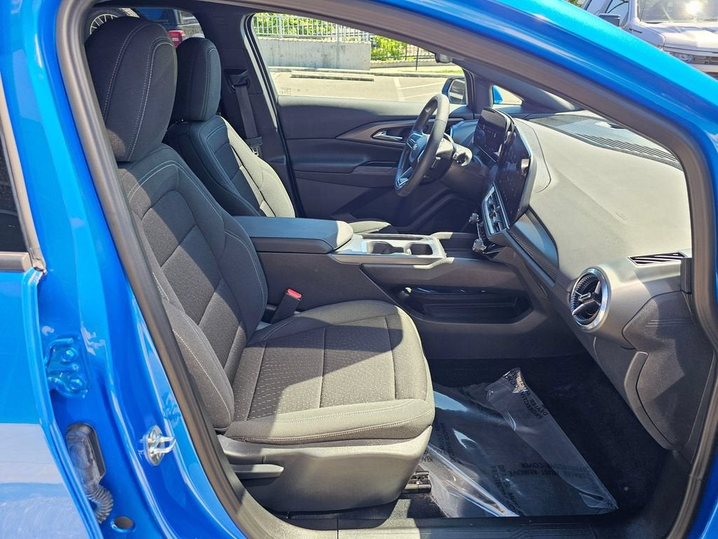 2025 Chevrolet Equinox EV LT