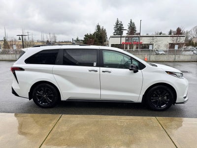 2025 Toyota Sienna XSE