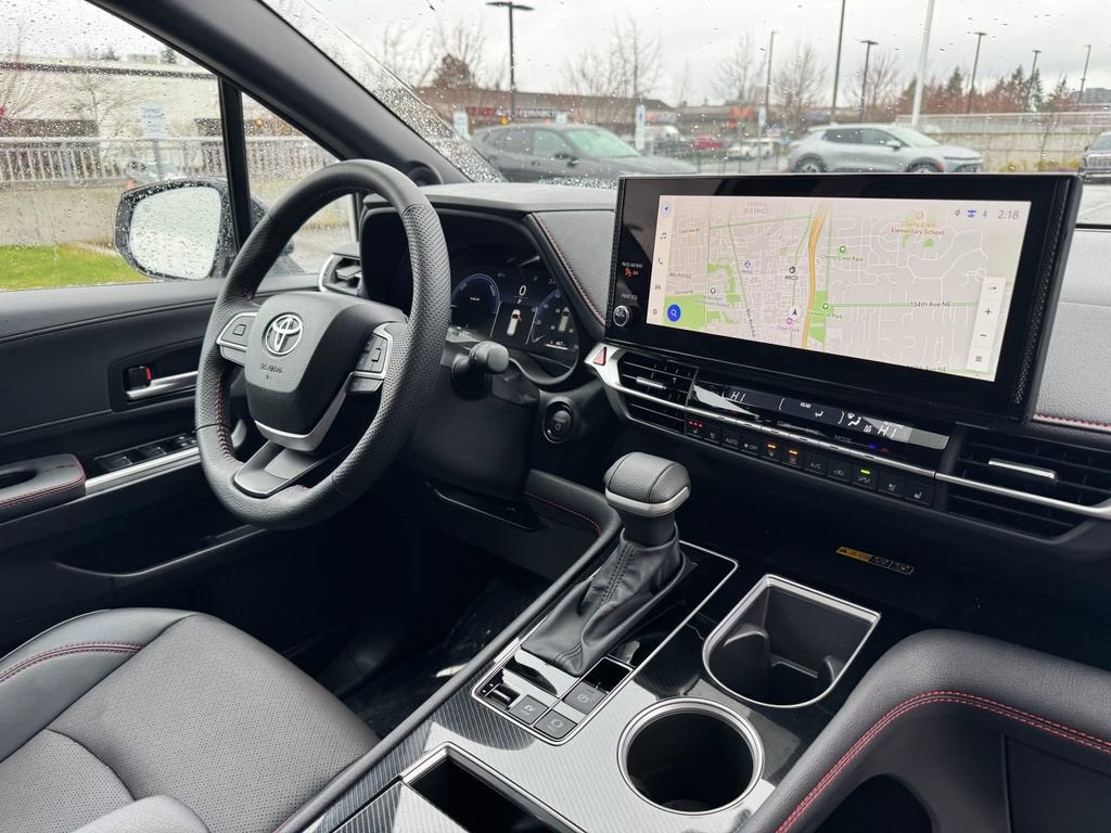 2025 Toyota Sienna XSE