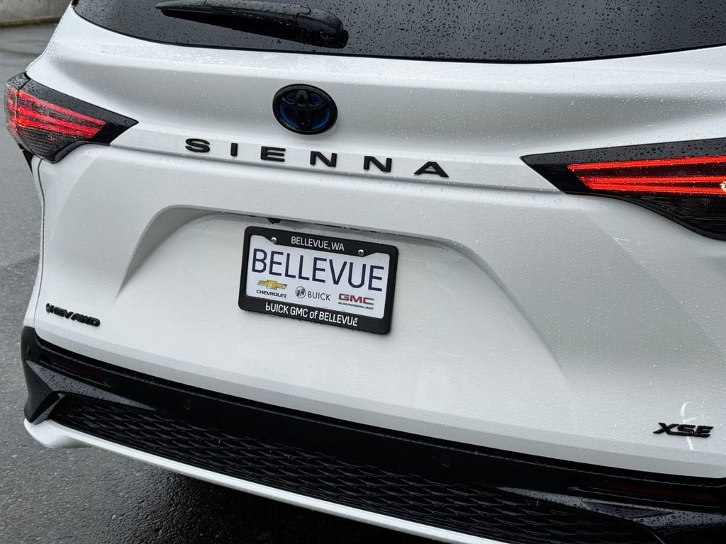 2025 Toyota Sienna XSE