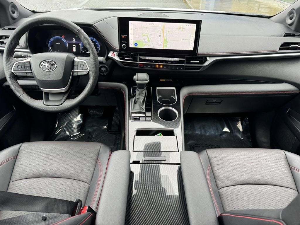 2025 Toyota Sienna XSE