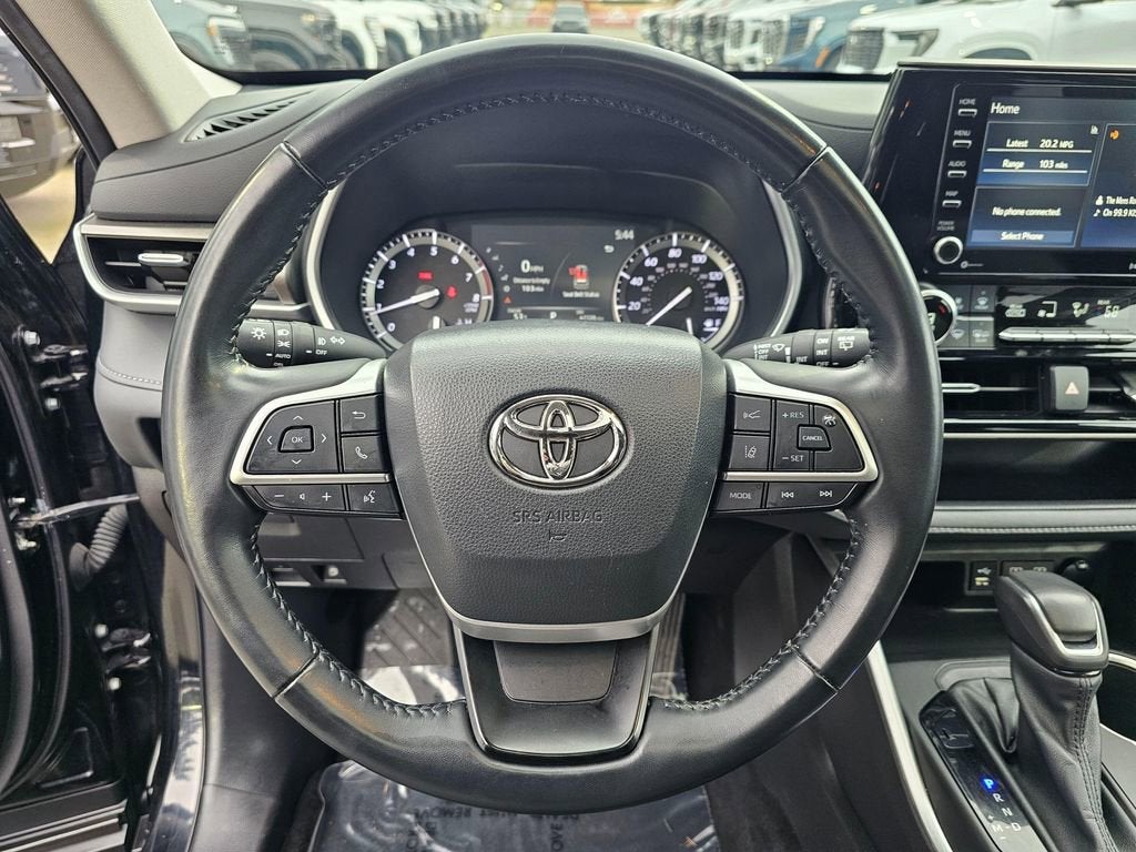 2022 Toyota Highlander XLE