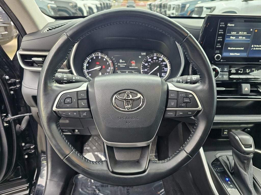 2022 Toyota Highlander XLE