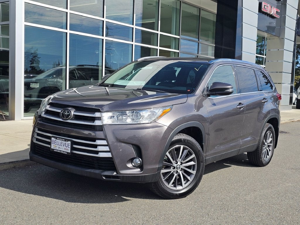 2019 Toyota Highlander SE