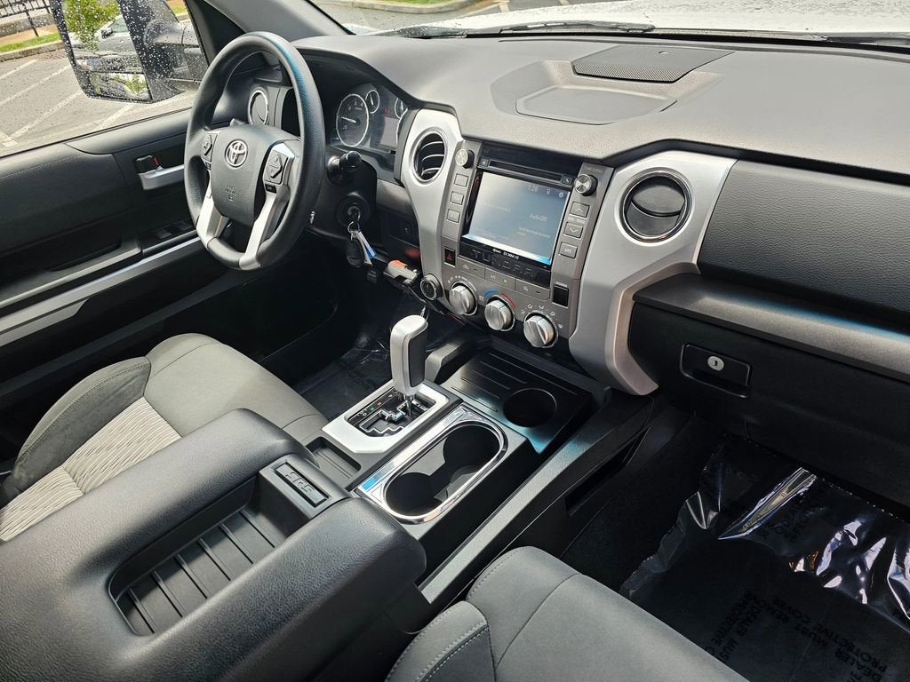 2015 Toyota Tundra 4WD Truck SR