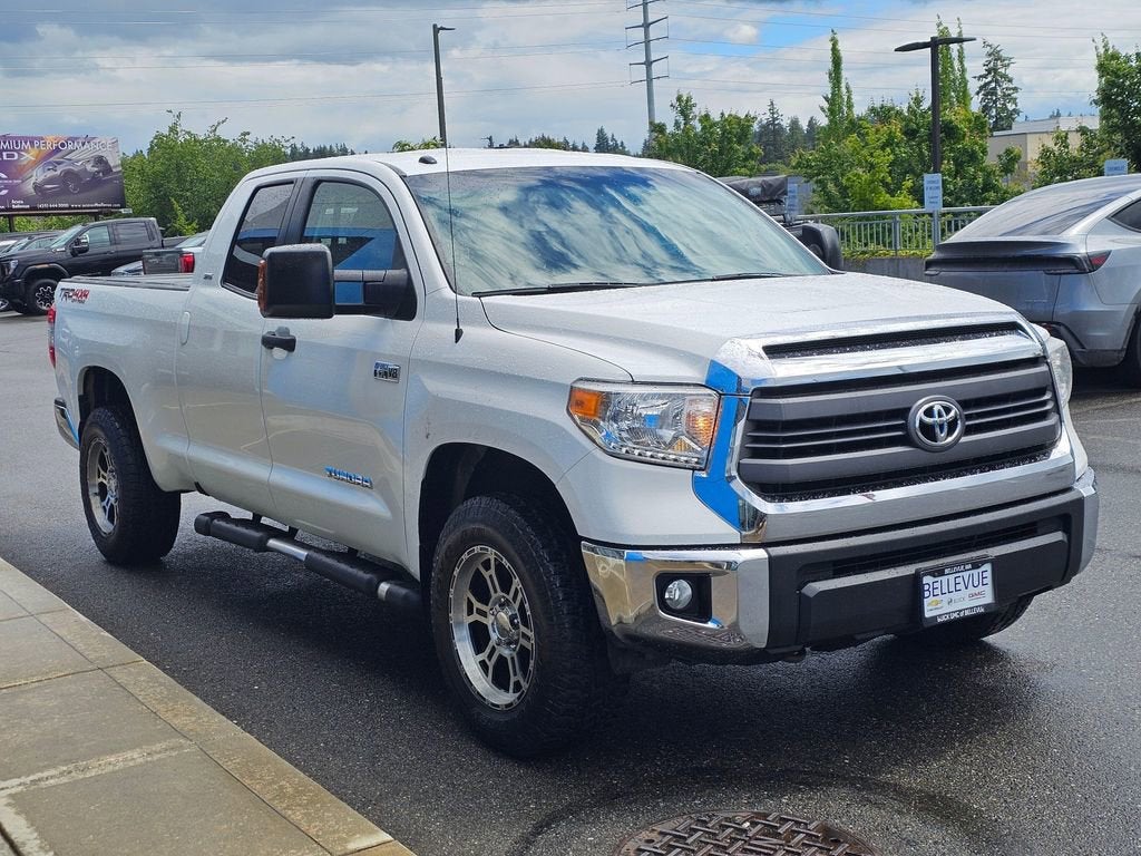 2015 Toyota Tundra 4WD Truck SR
