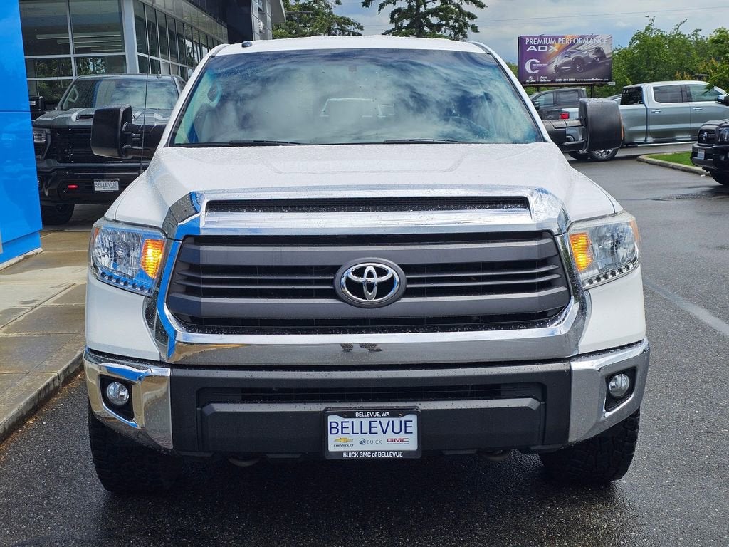 2015 Toyota Tundra 4WD Truck SR