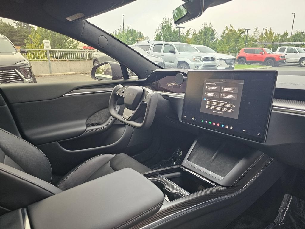 2022 Tesla Model S Plaid