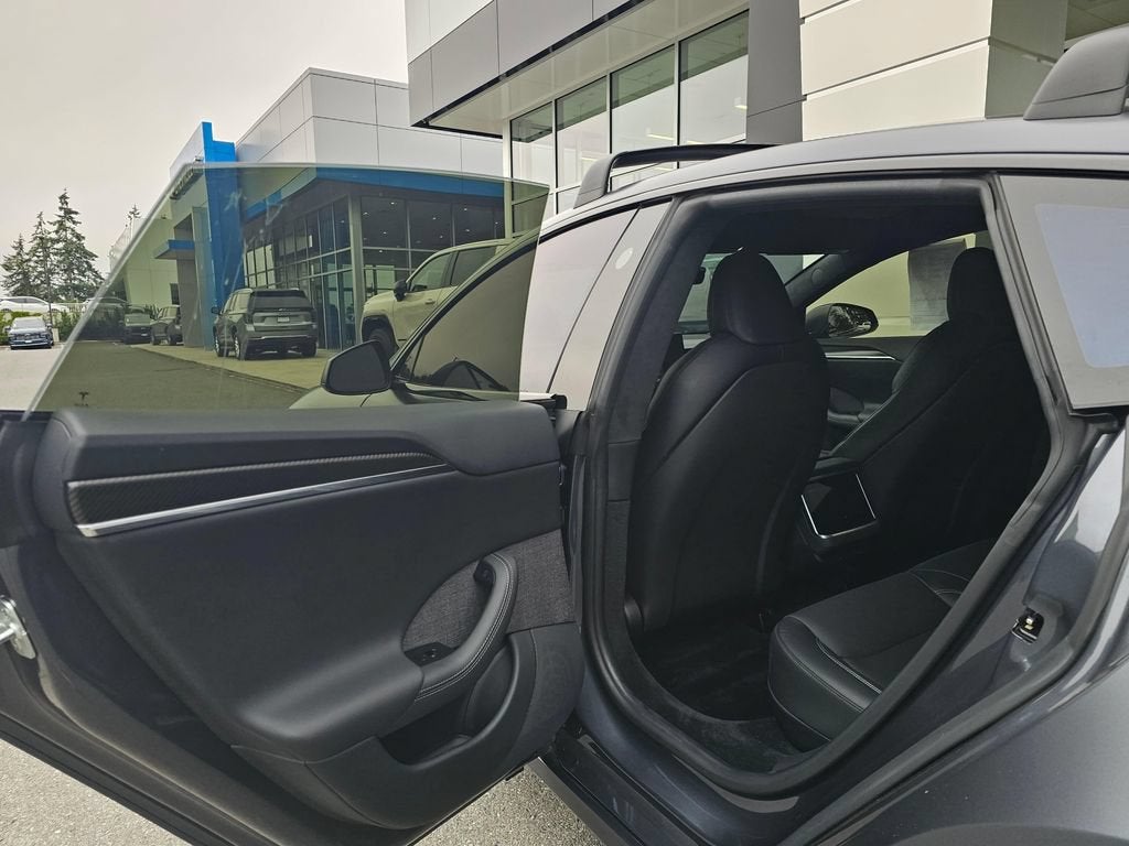 2022 Tesla Model S Plaid