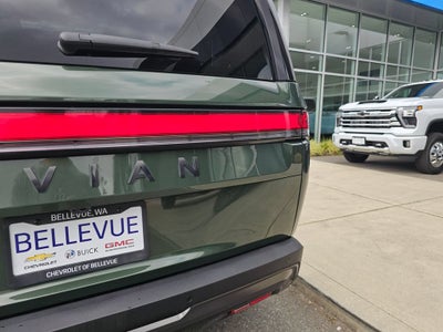 2025 RIVIAN R1S Premium