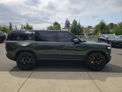 2025 RIVIAN R1S Premium