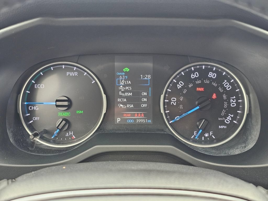 2022 Toyota RAV4 Hybrid SE