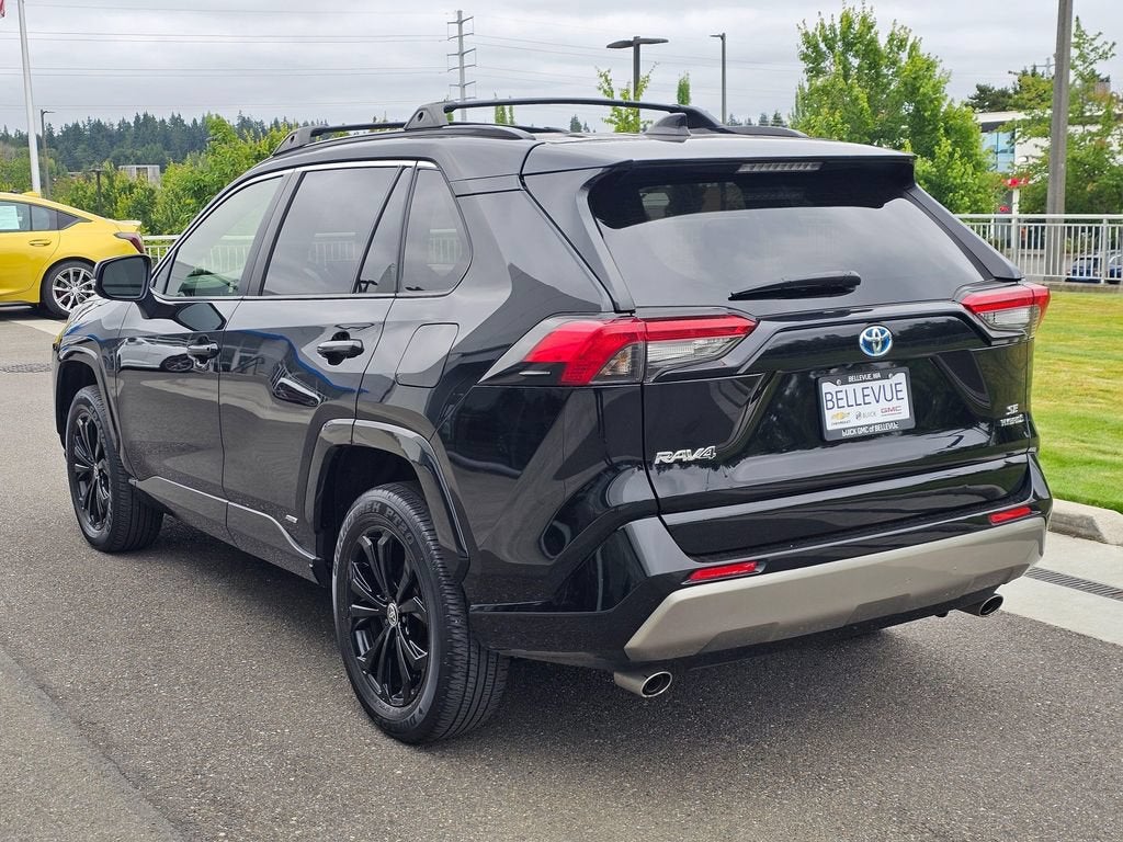 2022 Toyota RAV4 Hybrid SE