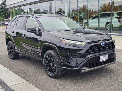 2022 Toyota RAV4 Hybrid SE
