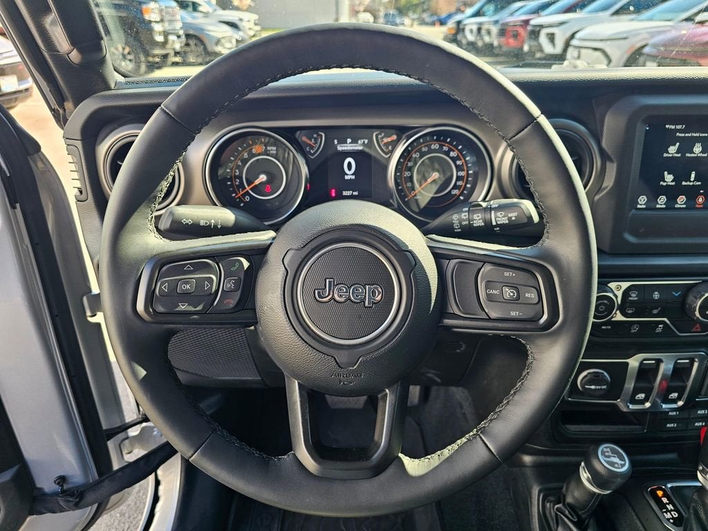 2022 Jeep Wrangler Base