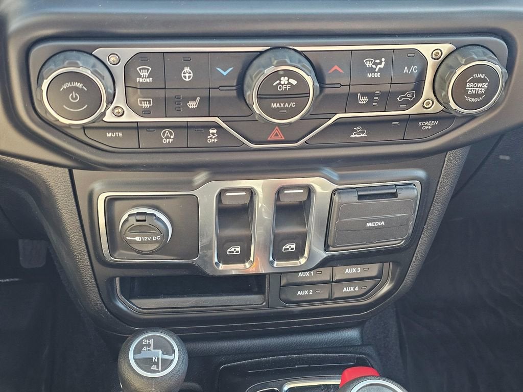 2022 Jeep Wrangler Base