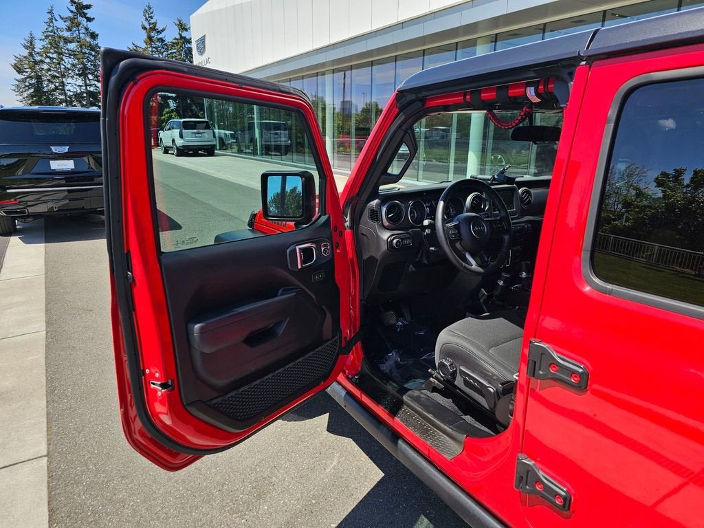2022 Jeep Wrangler Base