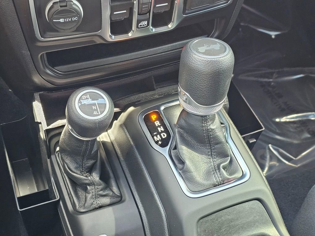 2022 Jeep Wrangler Base