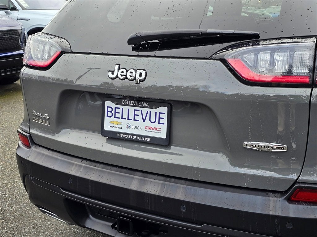 2021 Jeep Cherokee Base