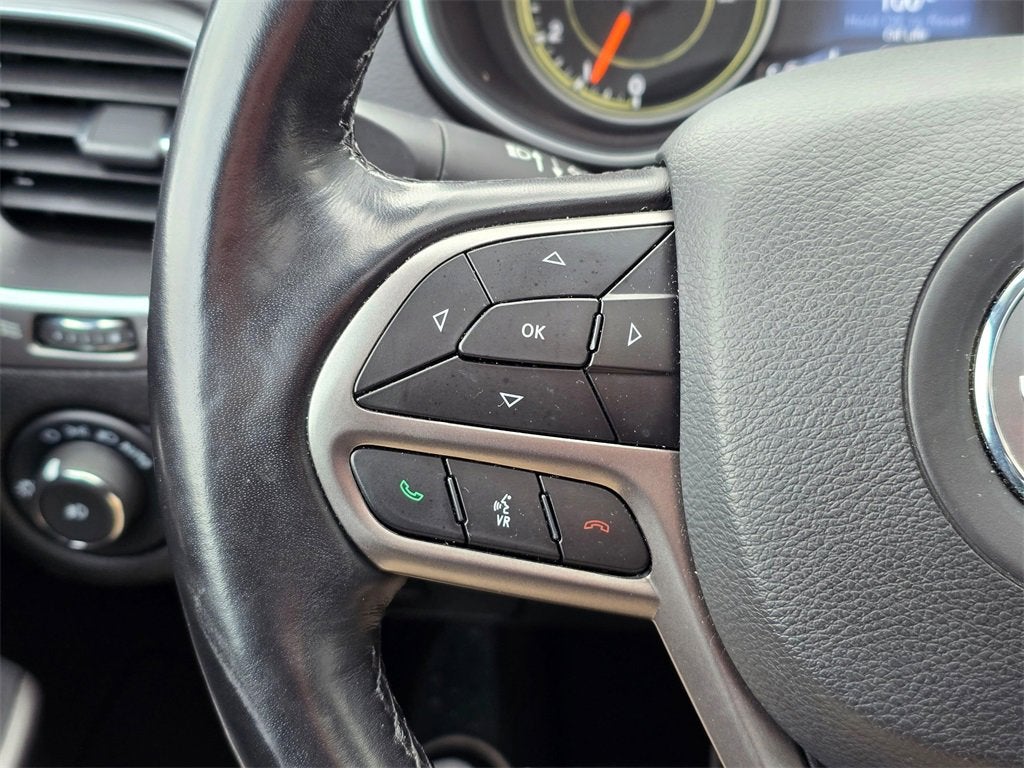 2021 Jeep Cherokee Base