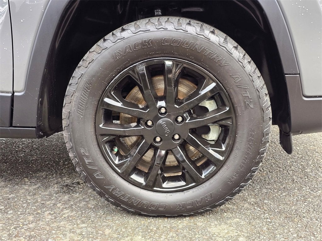 2021 Jeep Cherokee Base