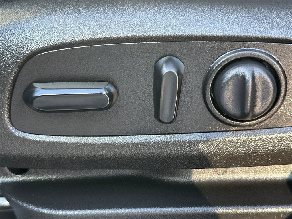 2022 Chevrolet Bolt EV Base