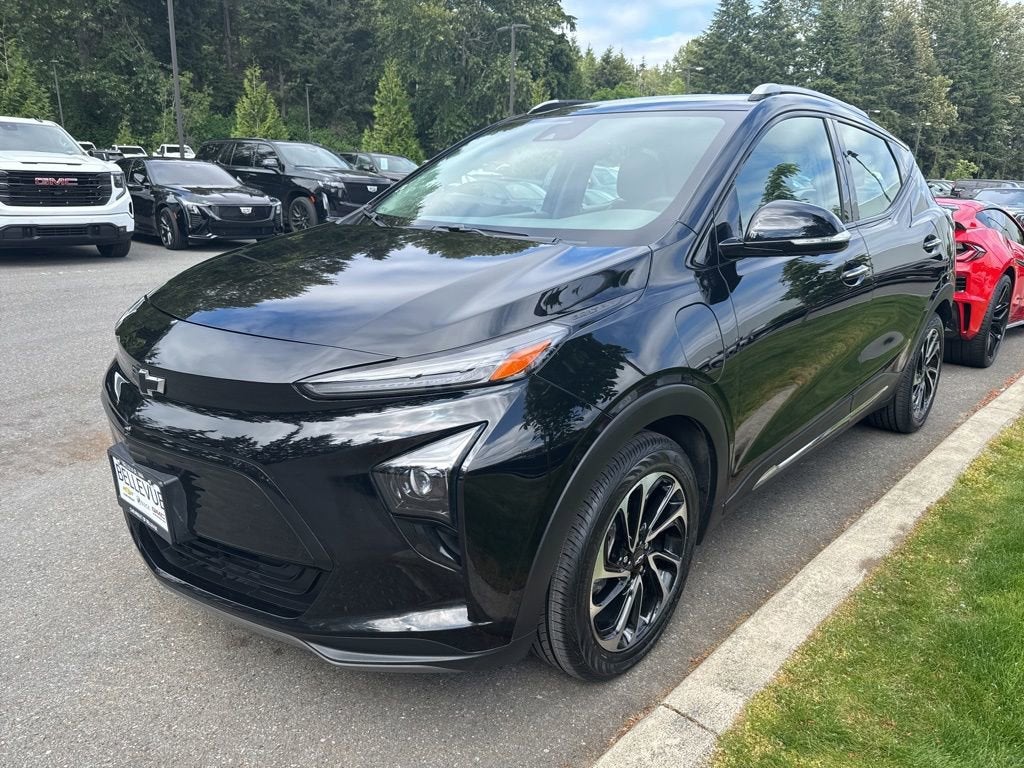 2022 Chevrolet Bolt EUV Premier's photo