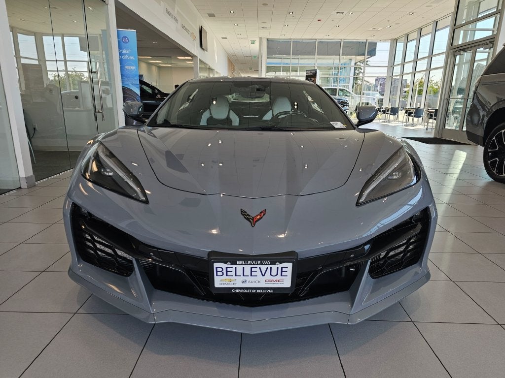 2025 Chevrolet Corvette E-Ray Base