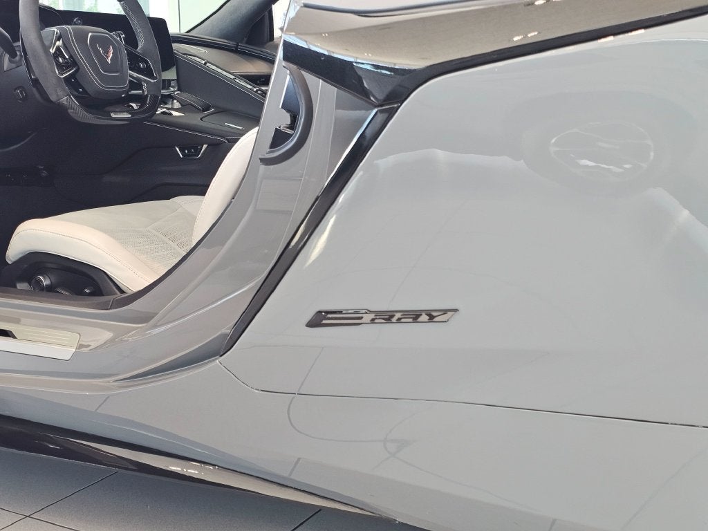 2025 Chevrolet Corvette E-Ray Base