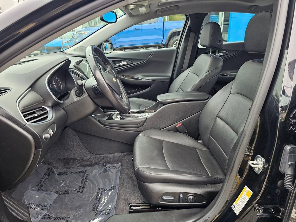 2022 Chevrolet Malibu Base