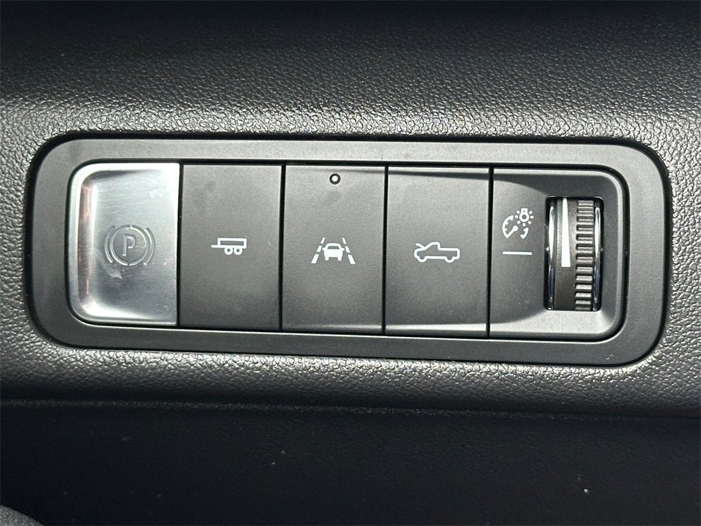 2024 Chevrolet Silverado EV Base