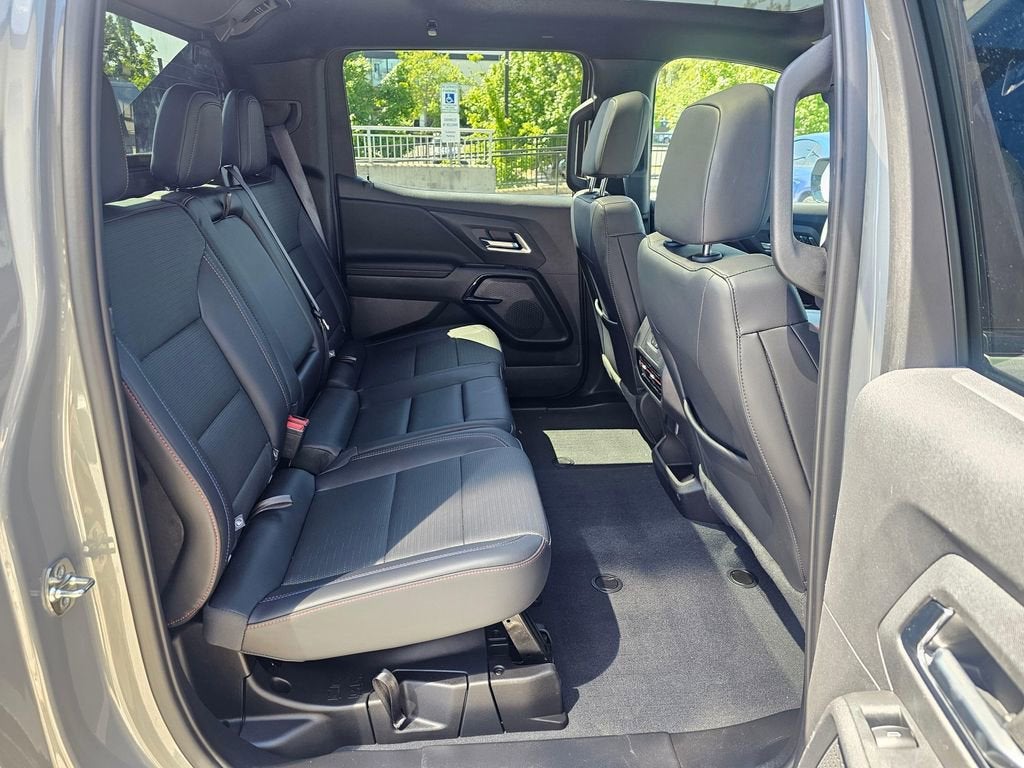 2025 Chevrolet Silverado EV Base