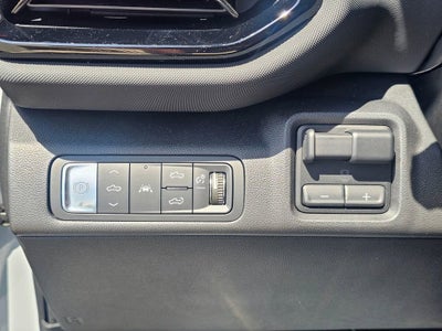 2025 Chevrolet Silverado EV Base