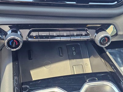 2025 Chevrolet Silverado EV Base