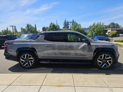 2025 Chevrolet Silverado EV Base