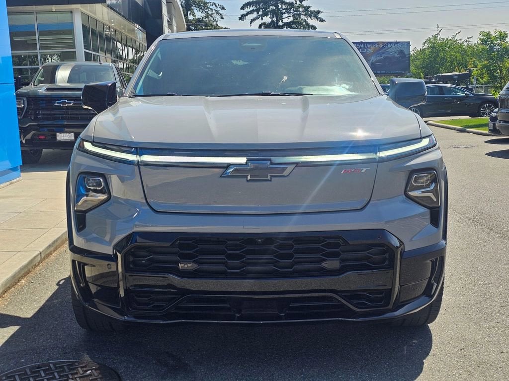 2025 Chevrolet Silverado EV Base