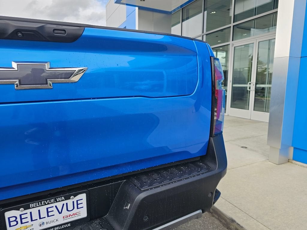 2026 Chevrolet Silverado EV Base