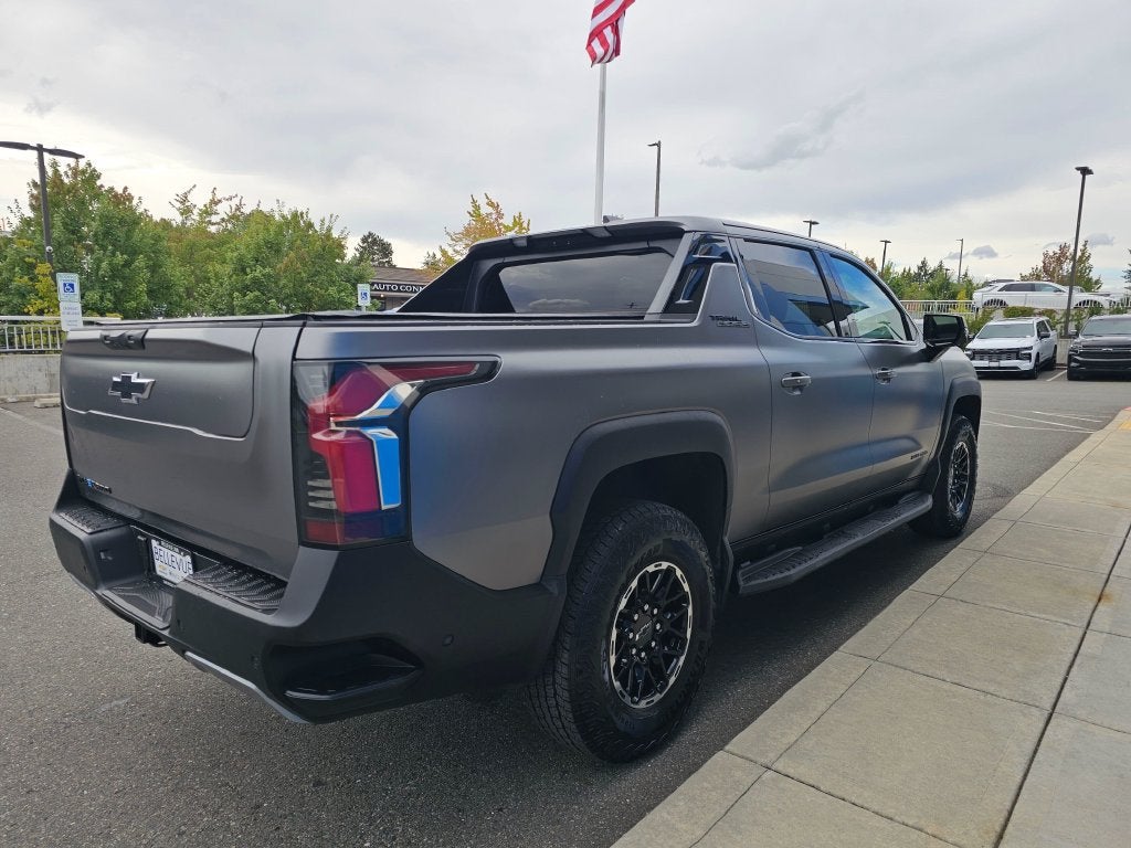 2026 Chevrolet Silverado EV Base
