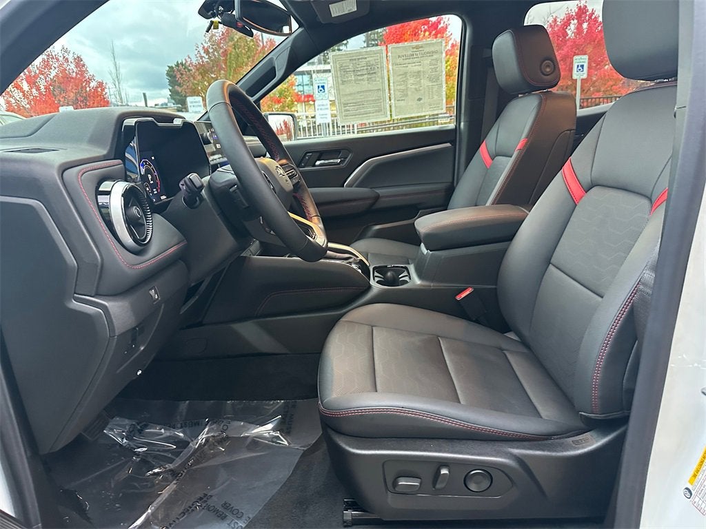 2024 Chevrolet Colorado Base