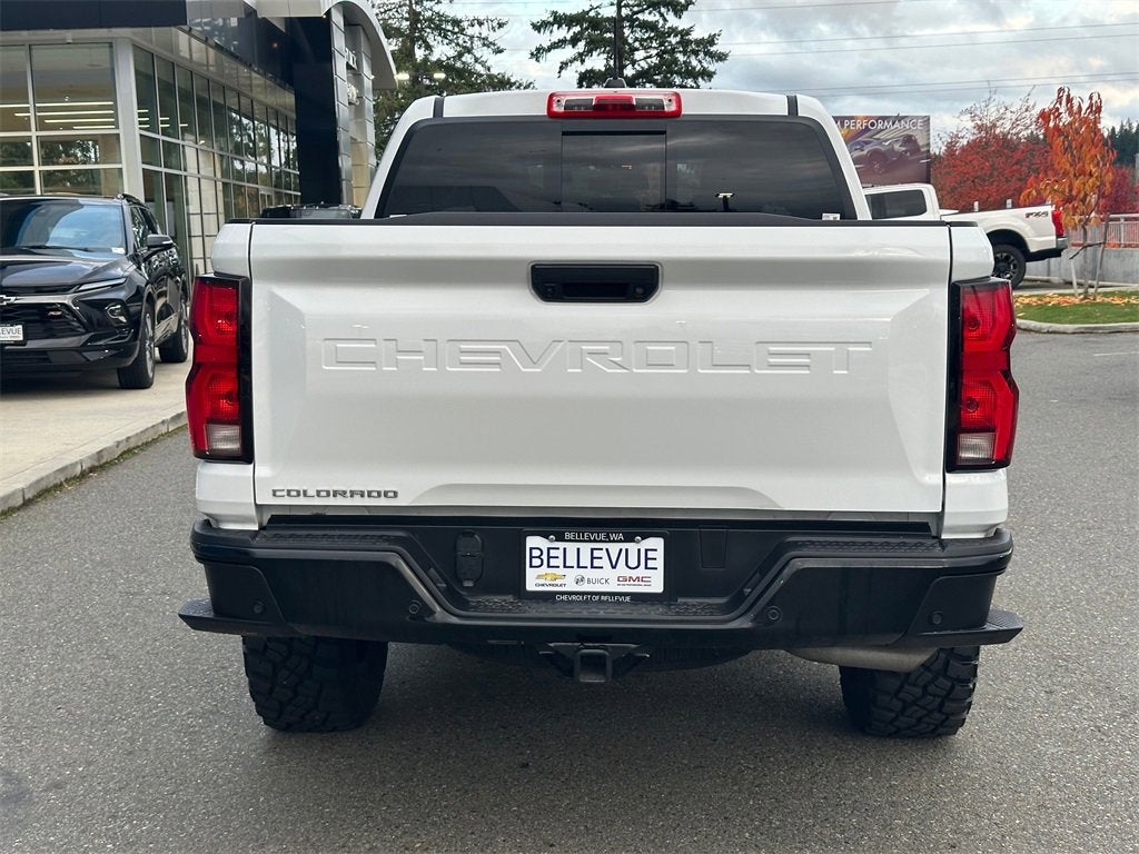 2024 Chevrolet Colorado Base