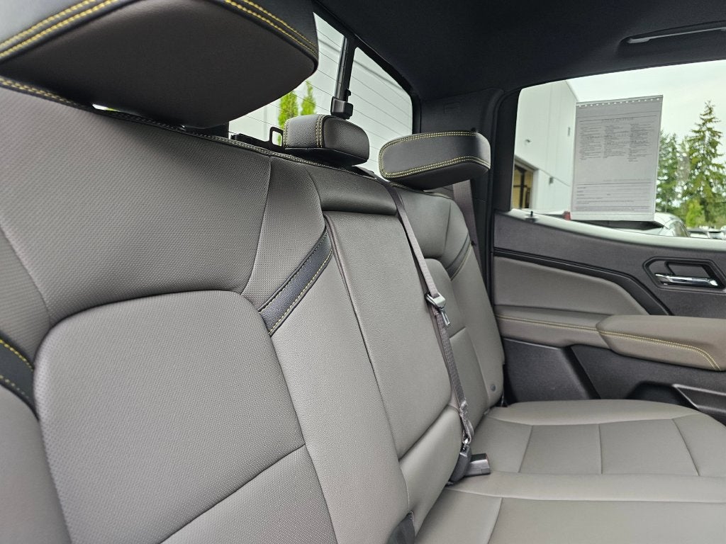 2024 Chevrolet Colorado Base