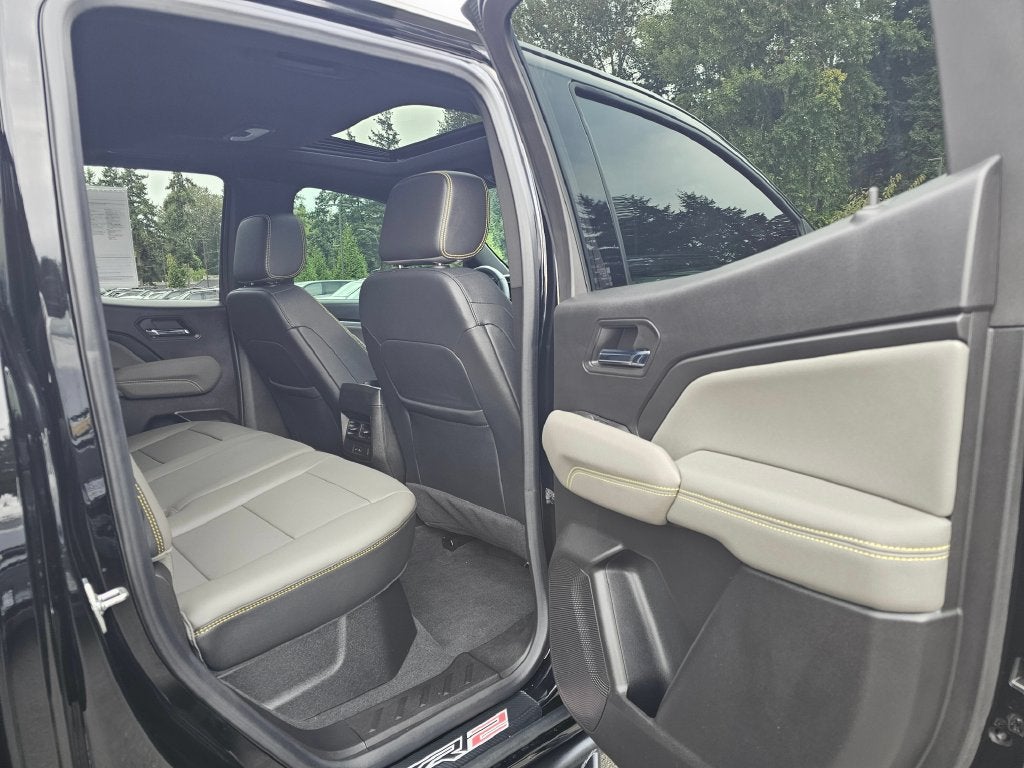 2024 Chevrolet Colorado Base