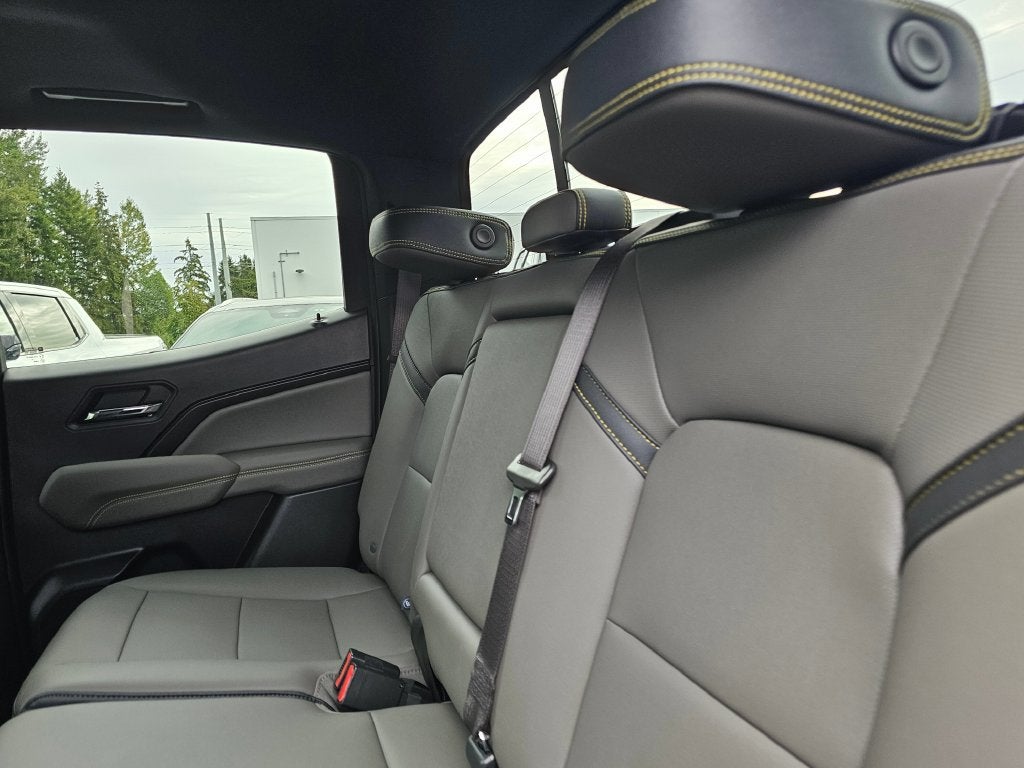 2024 Chevrolet Colorado Base