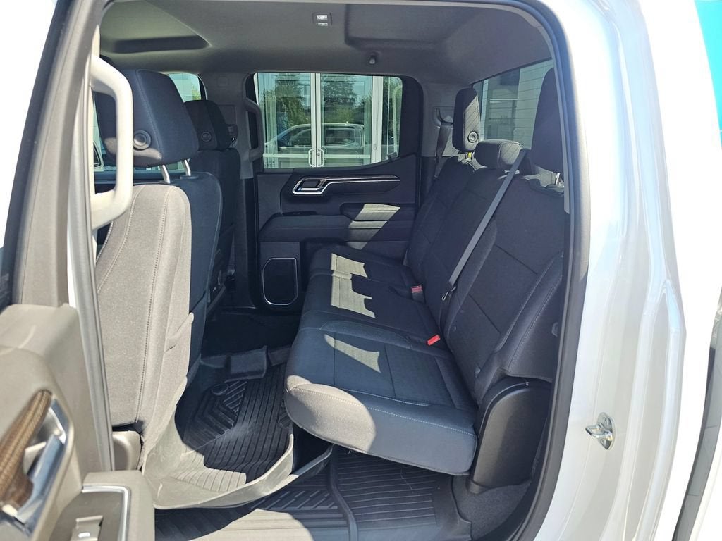 2025 Chevrolet Silverado 1500 Base