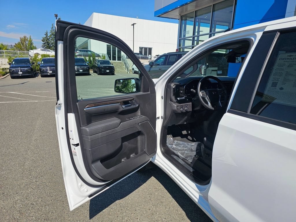 2025 Chevrolet Silverado 1500 Base