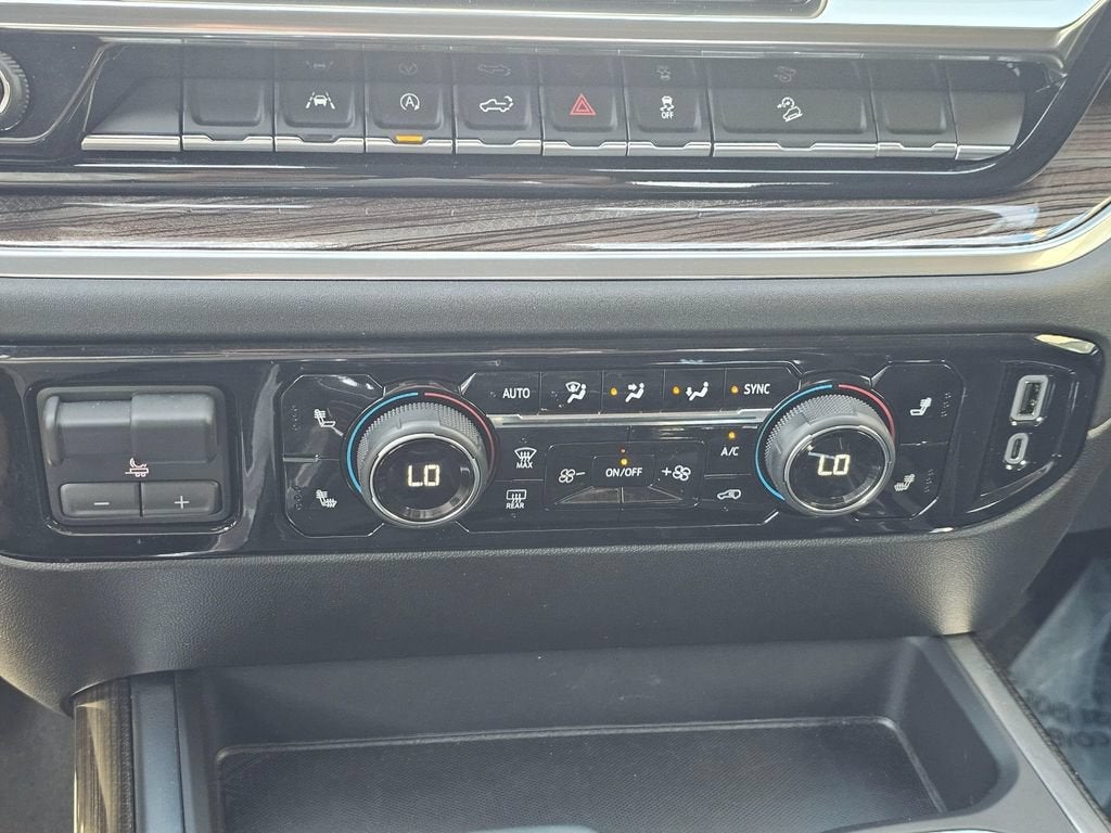 2025 Chevrolet Silverado 1500 Base