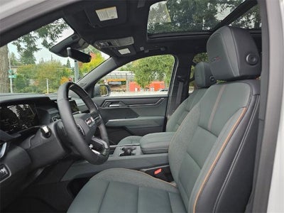 2025 GMC Acadia AT4