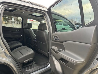 2022 GMC Acadia Base