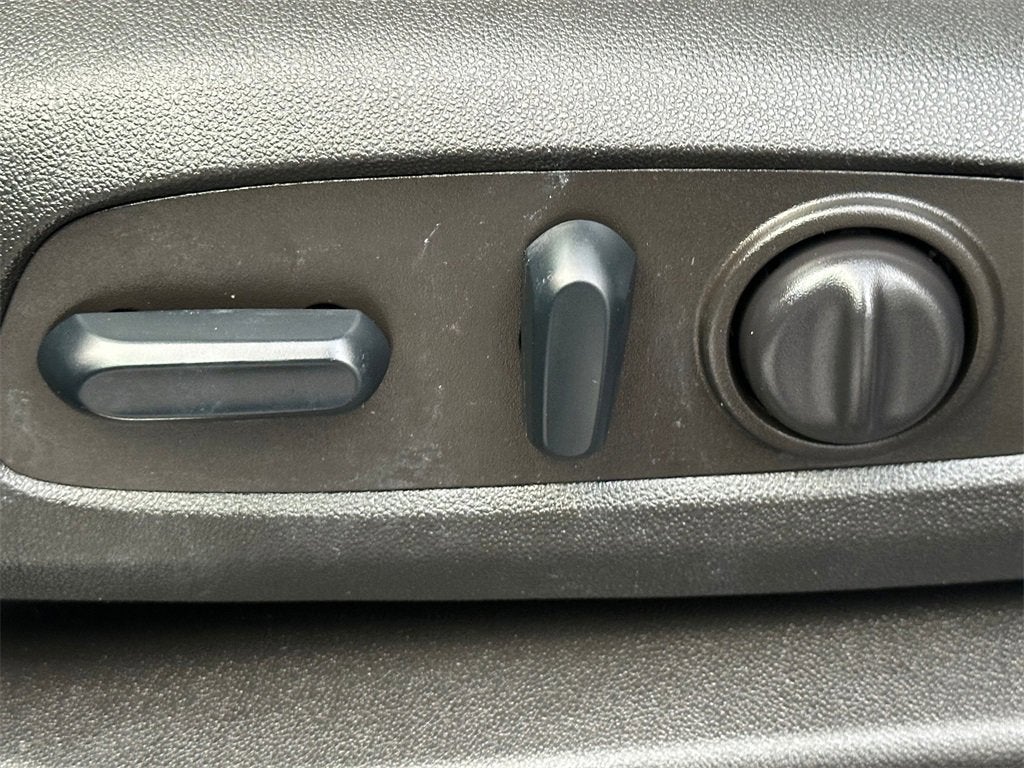 2022 GMC Acadia Base